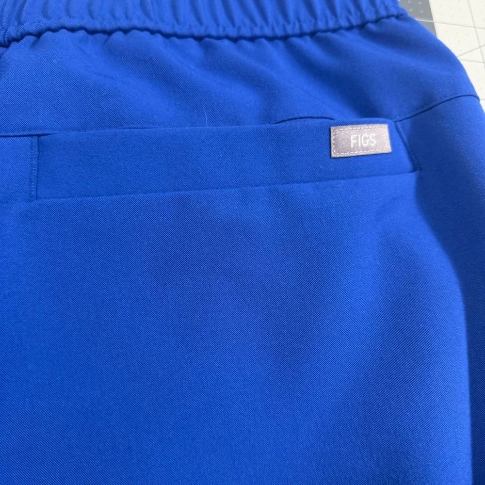FIGS Men’s Joggers / Pants, Large Tall, Royal Blue, Neon Green Drawstring